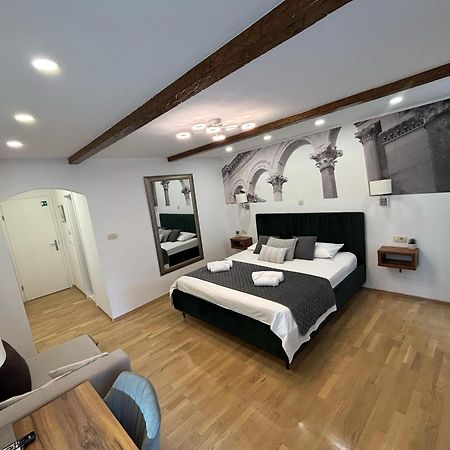 Palace Luxury Room سبليت المظهر الخارجي الصورة