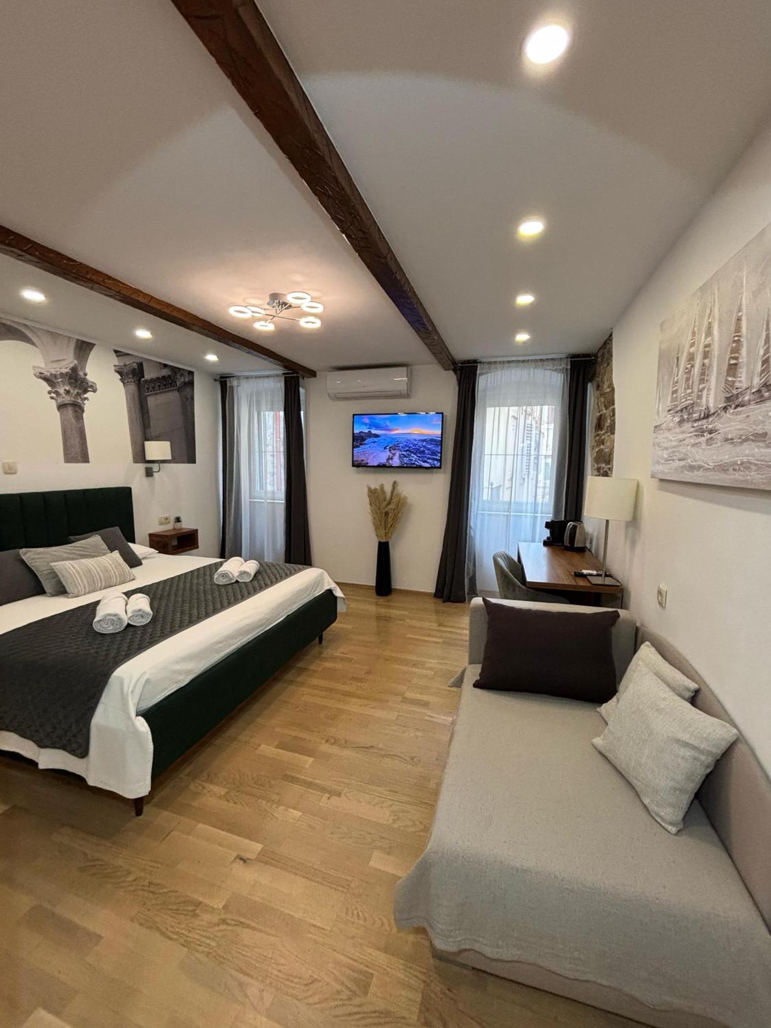 Palace Luxury Room سبليت المظهر الخارجي الصورة